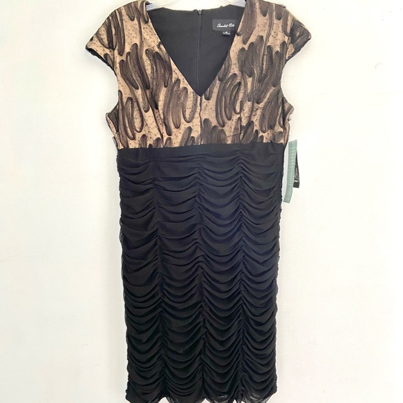 Scarlet Nite - Picture 1 of 5